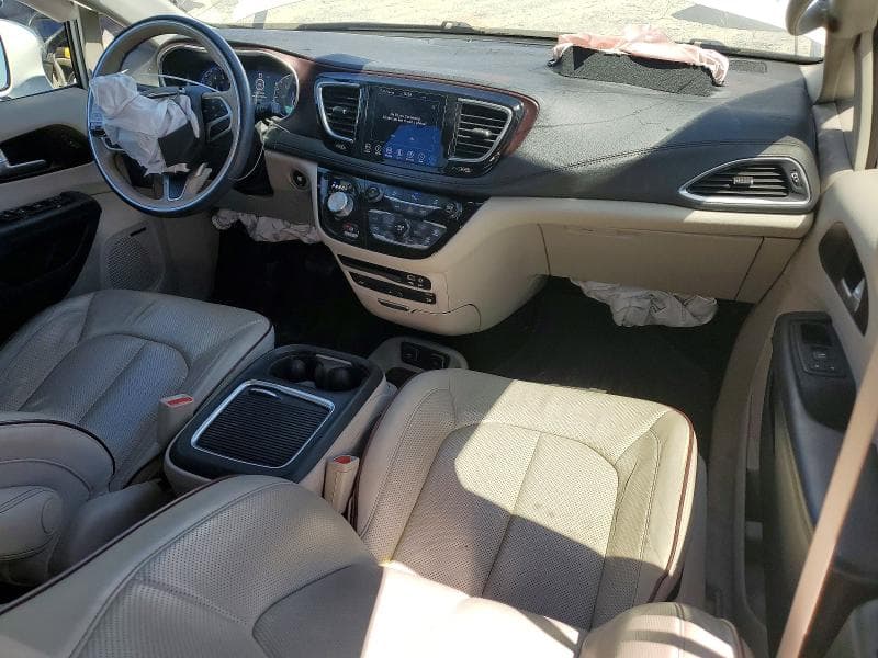 2018 CHRYSLER PACIFICA LIMITED 8