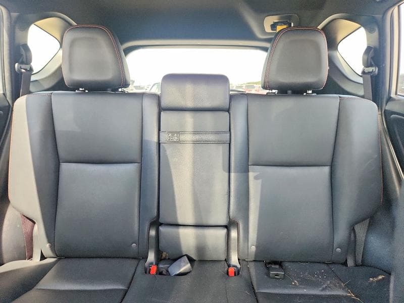 2017 TOYOTA RAV4 HV SE 10