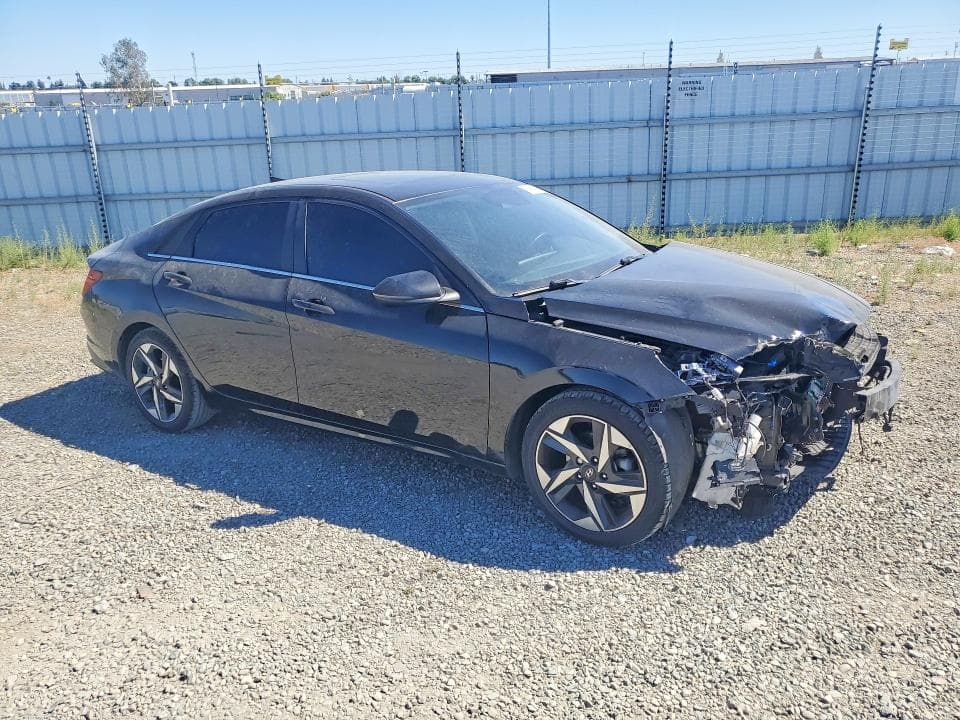 2022 HYUNDAI ELANTRA LIMITED 4