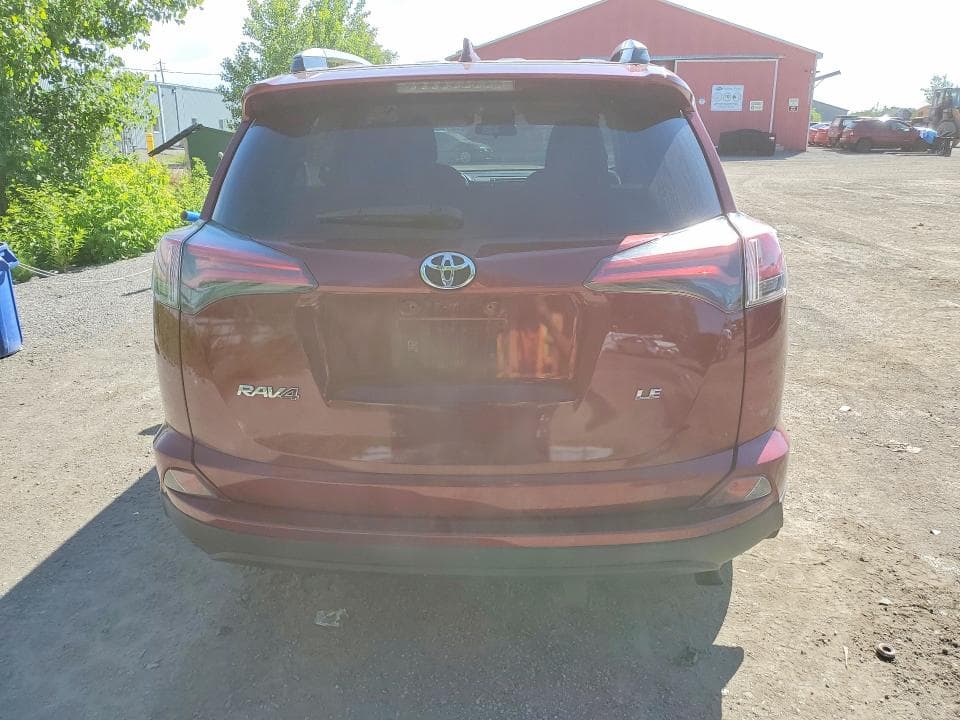 2018 TOYOTA RAV4 LE 6