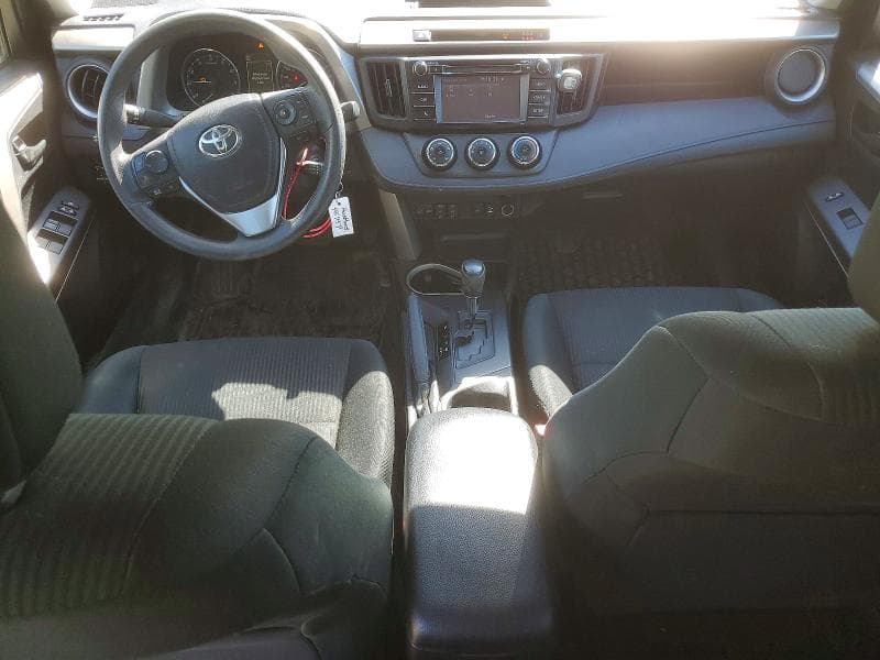 2018 TOYOTA RAV4 LE 8