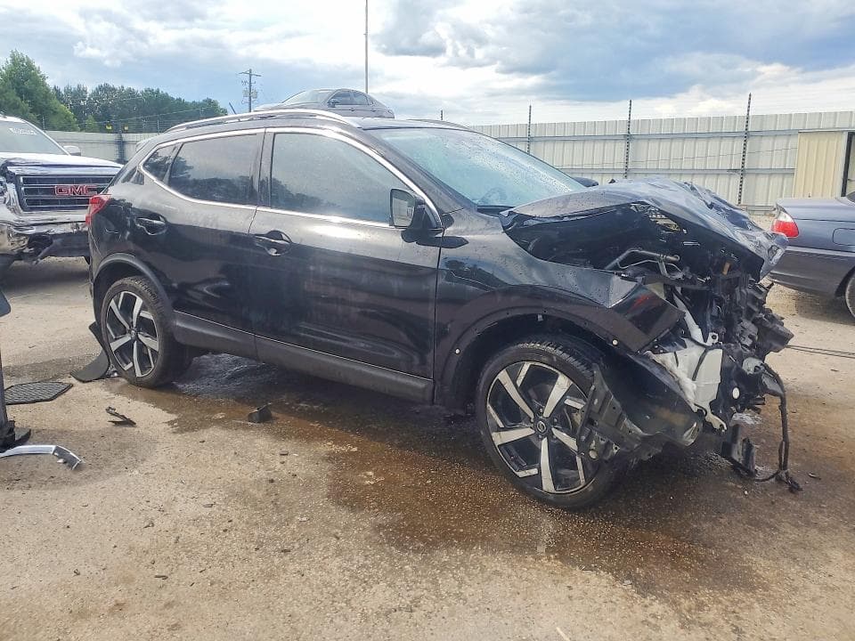 2022 NISSAN ROGUE SPORT SL SL 5