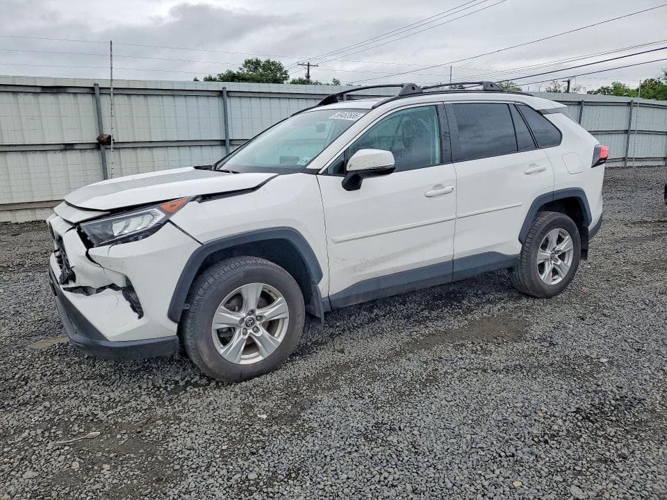 2021 TOYOTA RAV4 XLE - 1