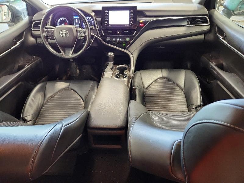 2021 TOYOTA CAMRY SE 8