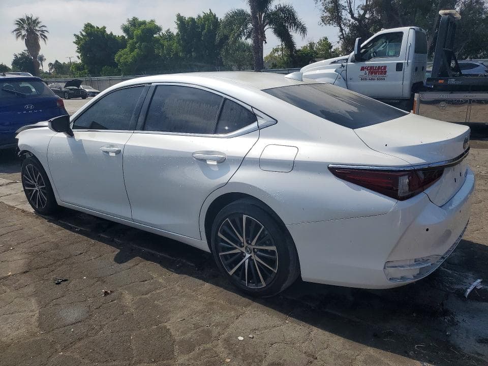 2025 LEXUS ES 300H BASE BASE 2