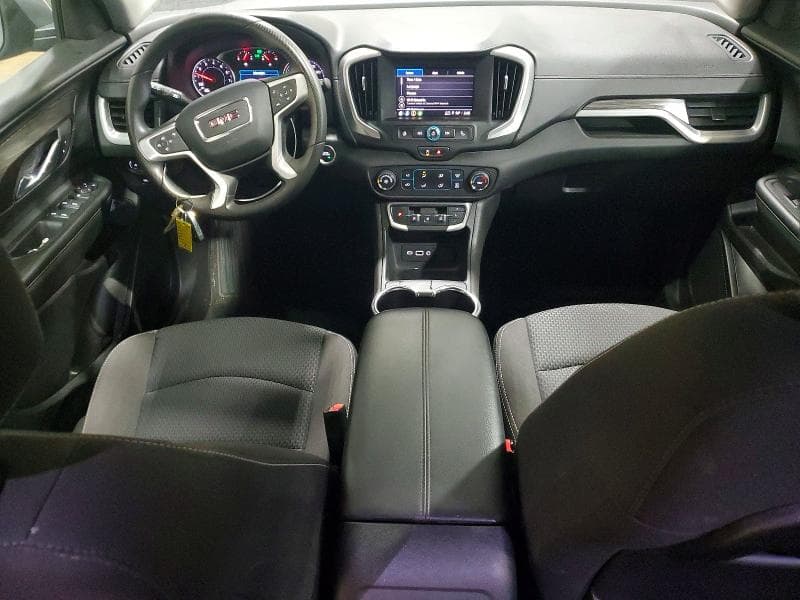 2024 GMC TERRAIN SLE 8