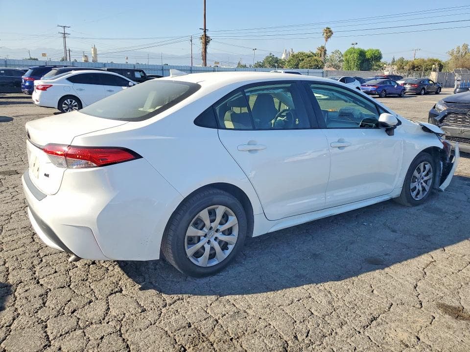 2022 TOYOTA COROLLA LE 3