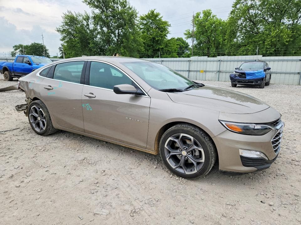 2023 CHEVROLET MALIBU LT 4