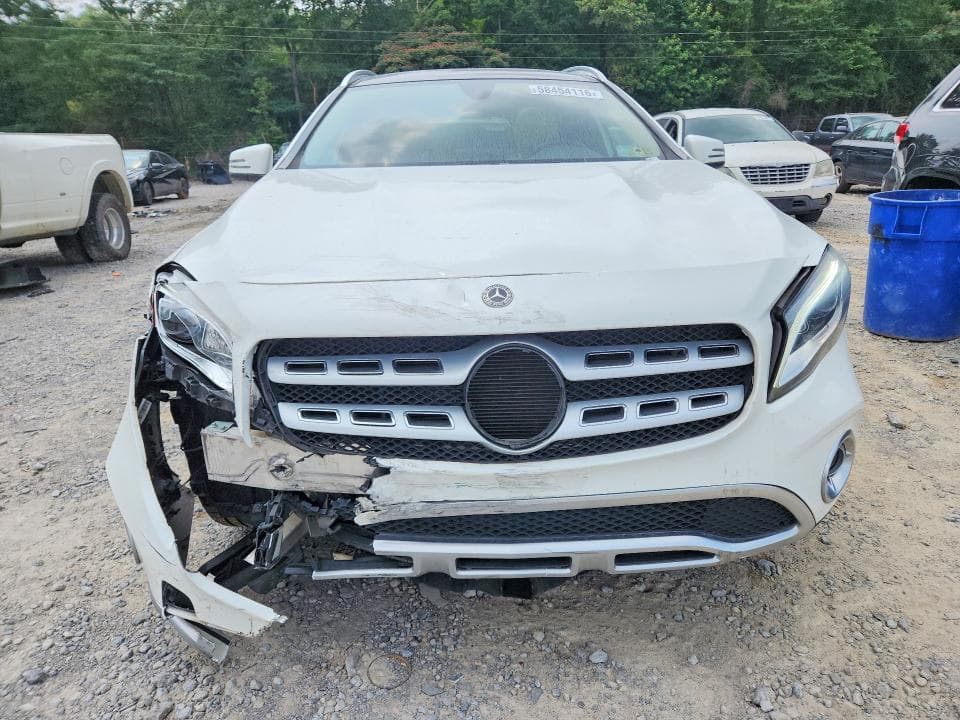 2019 MERCEDES-BENZ GLA 250 5
