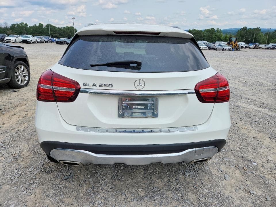 2019 MERCEDES-BENZ GLA 250 6