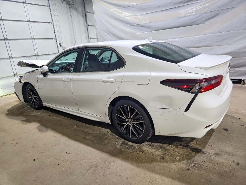 2021 TOYOTA CAMRY SE SE 2