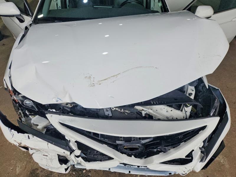 2021 TOYOTA CAMRY SE SE 11