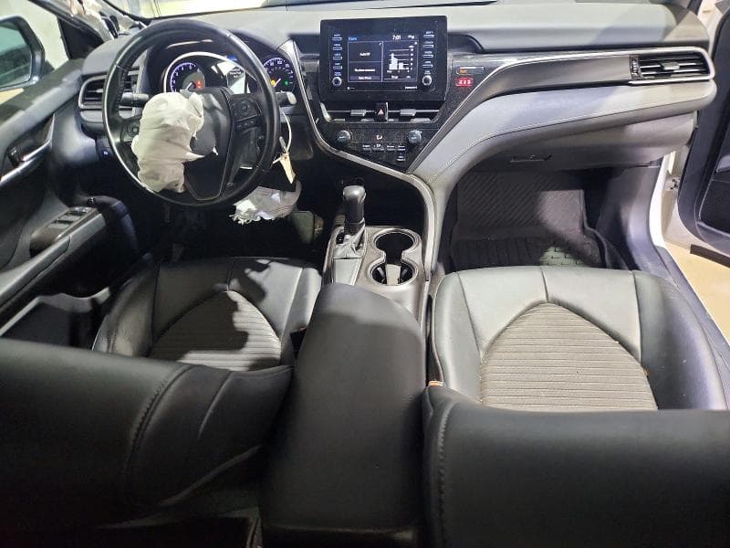 2021 TOYOTA CAMRY SE SE 8