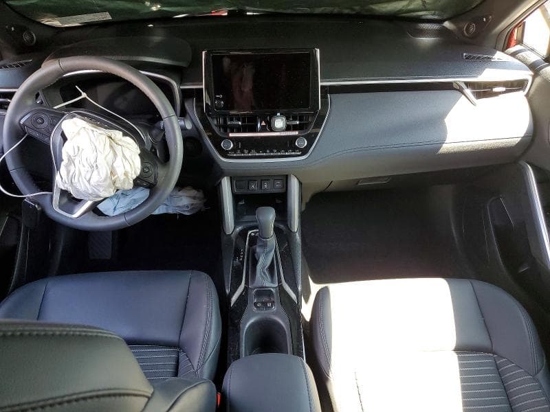 2024 TOYOTA COROLLA CROSS HYBRID XSE 8
