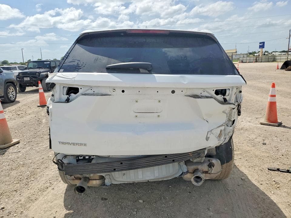 2022 CHEVROLET TRAVERSE LS 6