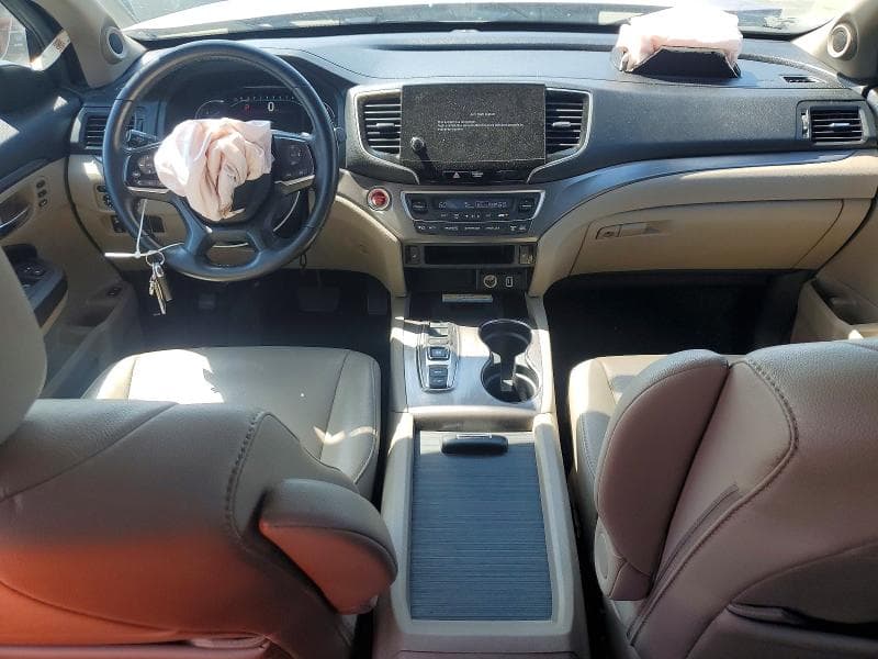 2022 HONDA PILOT SE 8