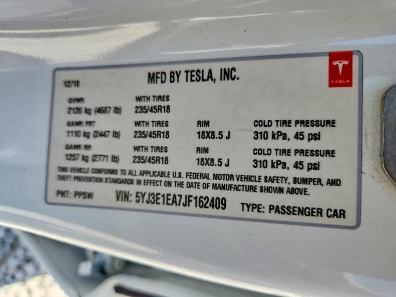 2018 TESLA MODEL 3 13