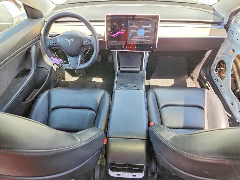 2018 TESLA MODEL 3 8