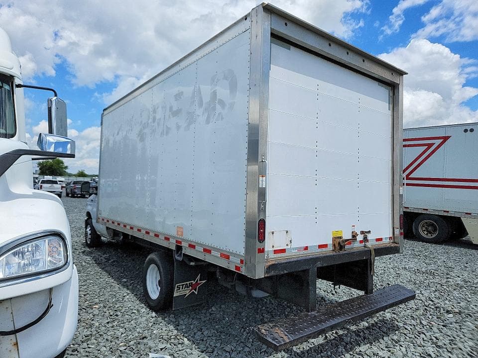 2021 FORD E450 BOX TRUCK 2