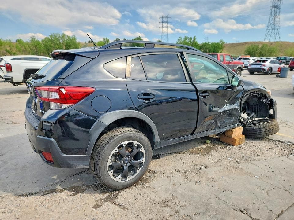 2021 SUBARU CROSSTREK 3