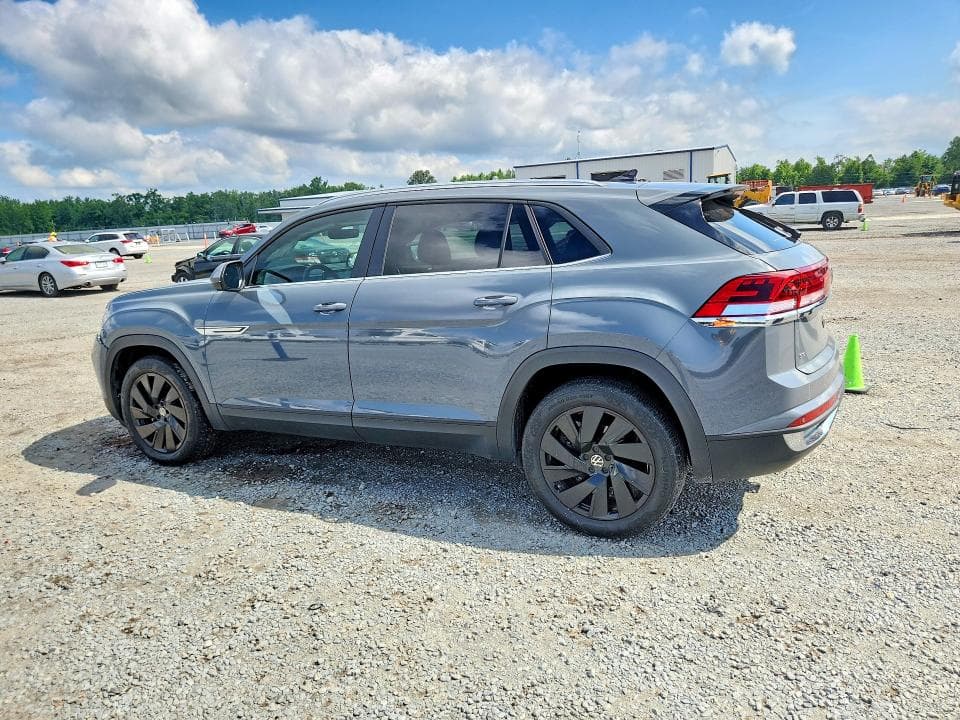 2024 VOLKSWAGEN ATLAS CROSS SPORT SE 2