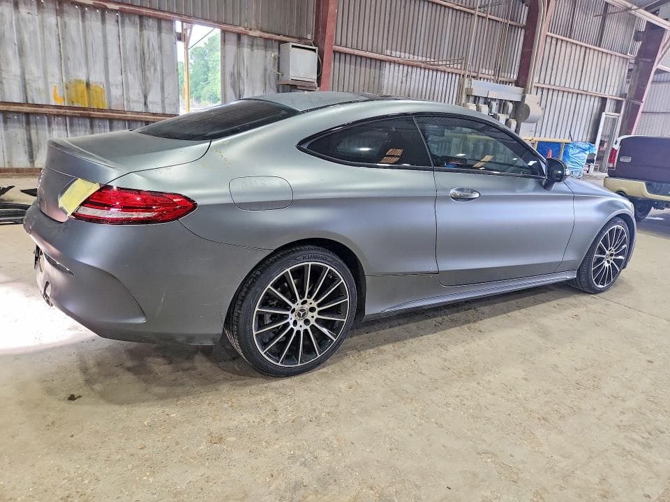2019 MERCEDES-BENZ C 300 3