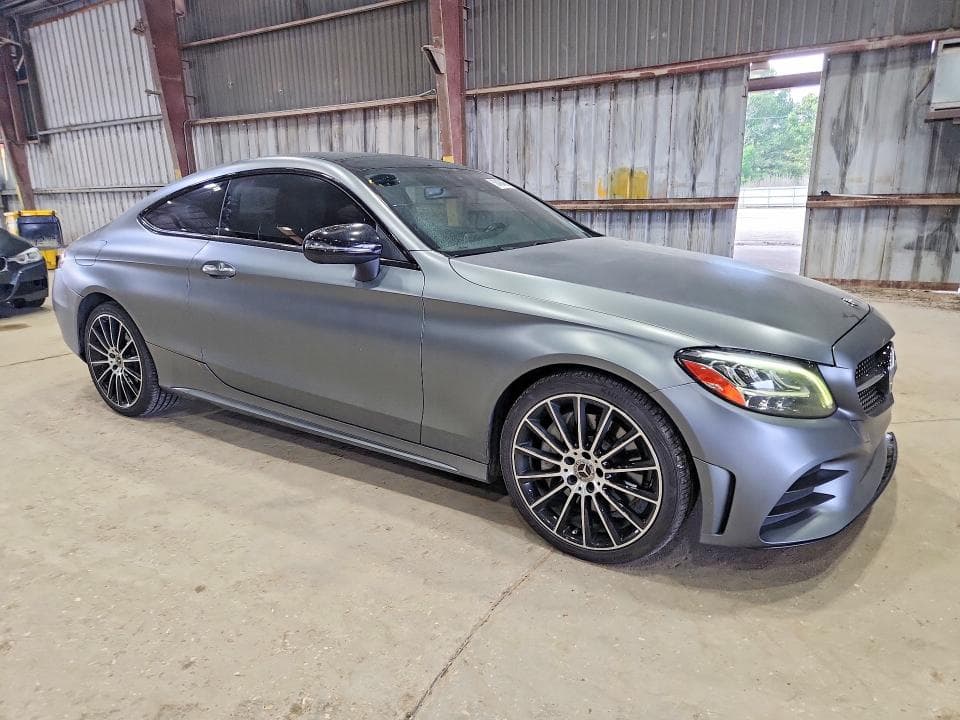 2019 MERCEDES-BENZ C 300 4