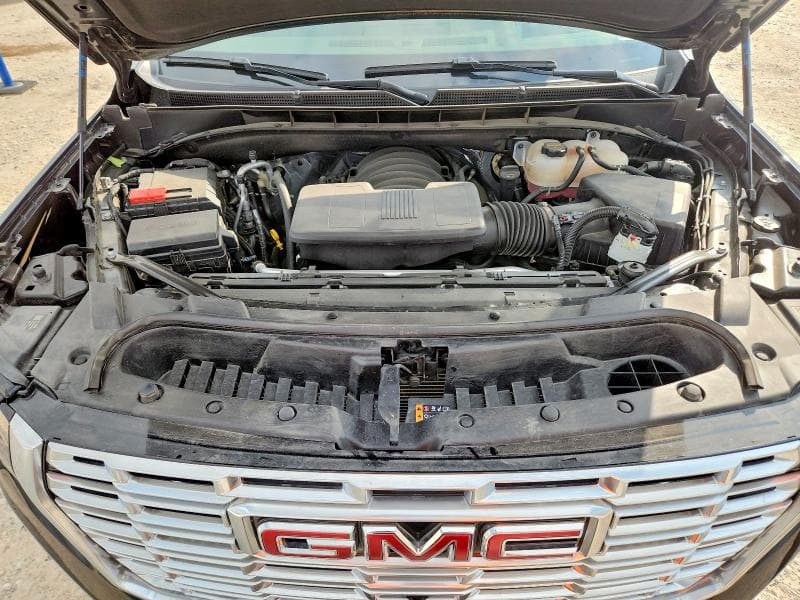 2025 GMC YUKON DENALI 12