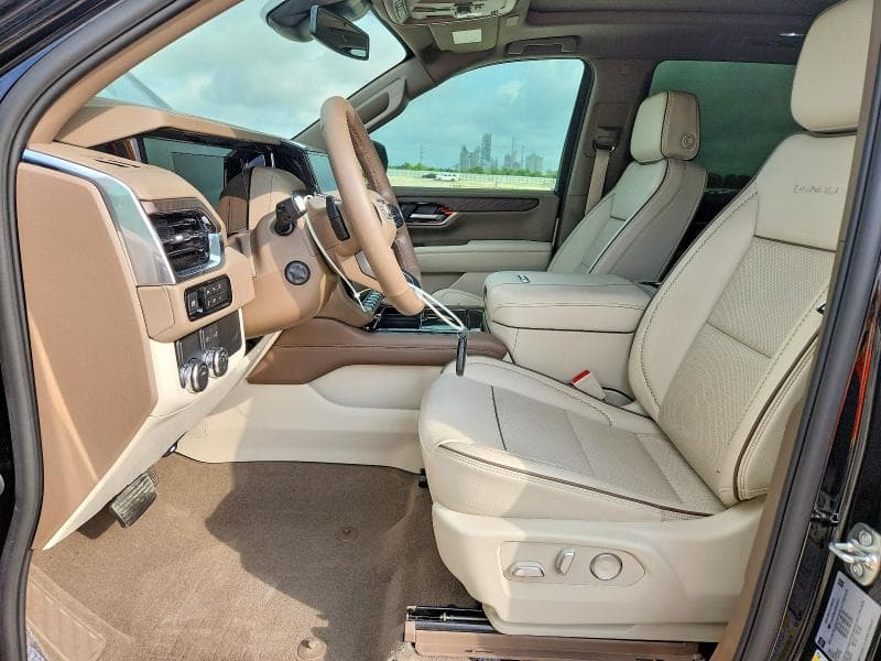 2025 GMC YUKON DENALI 7
