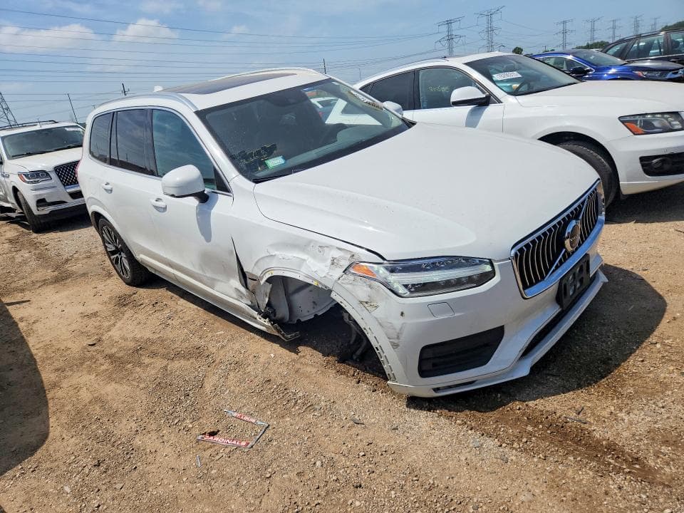 2022 VOLVO XC90 T5 MOMENTUM T5 MOMENTUM 4