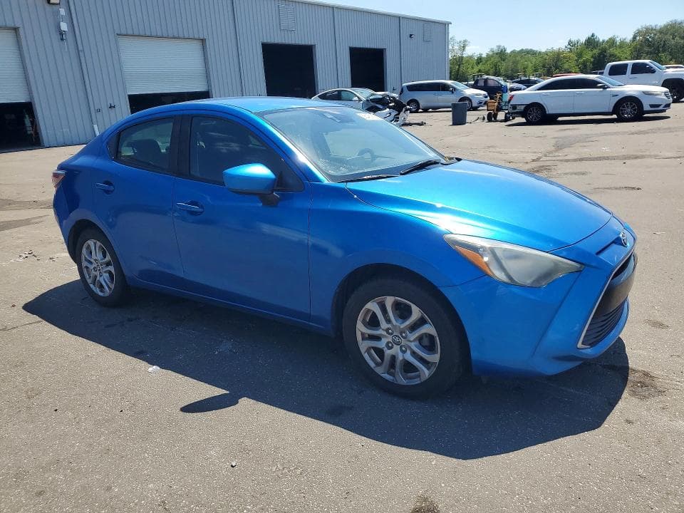 2017 TOYOTA YARIS IA BASE 4