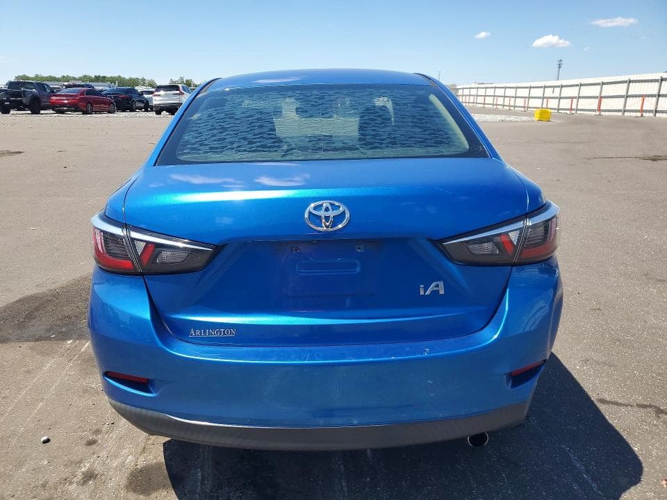 2017 TOYOTA YARIS IA BASE 6