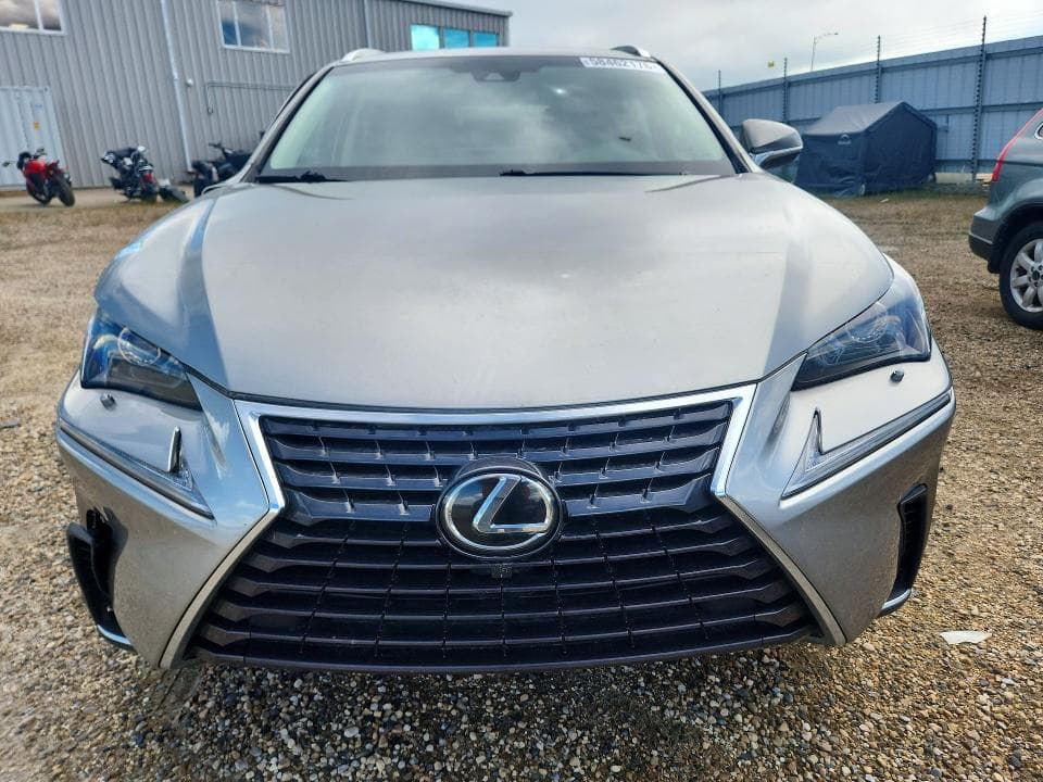 2018 LEXUS NX 300 BASE 5