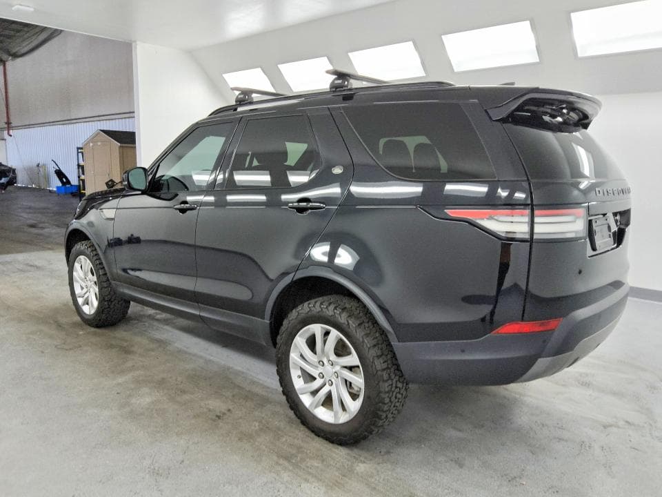2020 LAND ROVER DISCOVERY SE 2