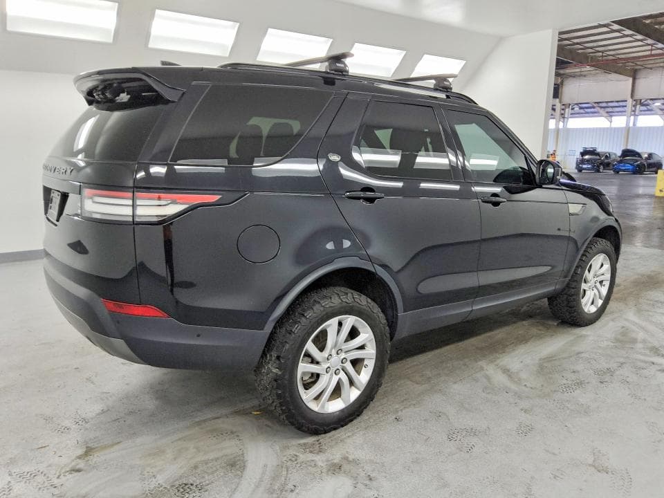 2020 LAND ROVER DISCOVERY SE 3