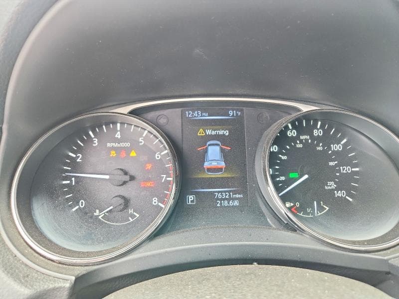 2016 NISSAN ROGUE SV 9