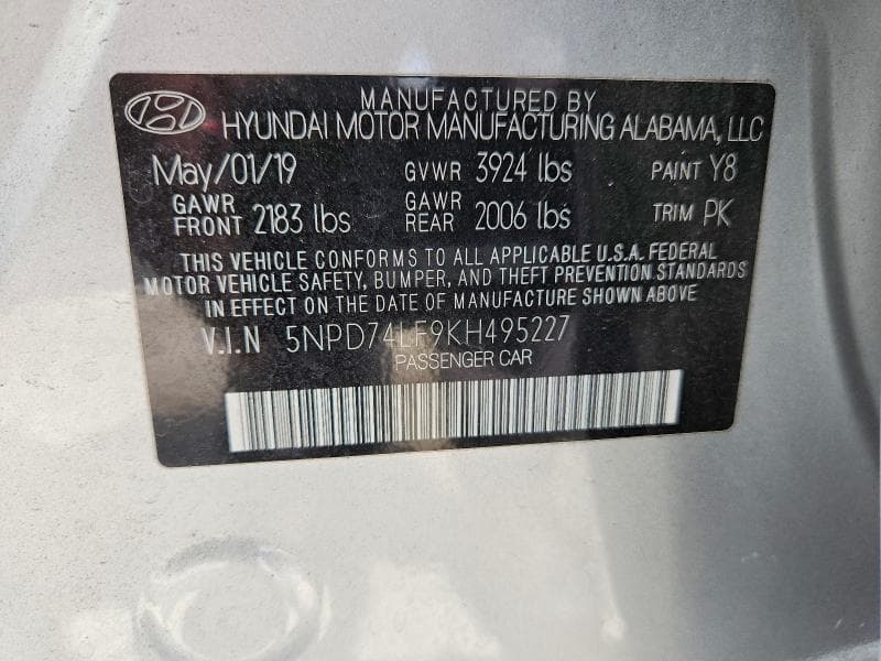 2019 HYUNDAI ELANTRA SE 12