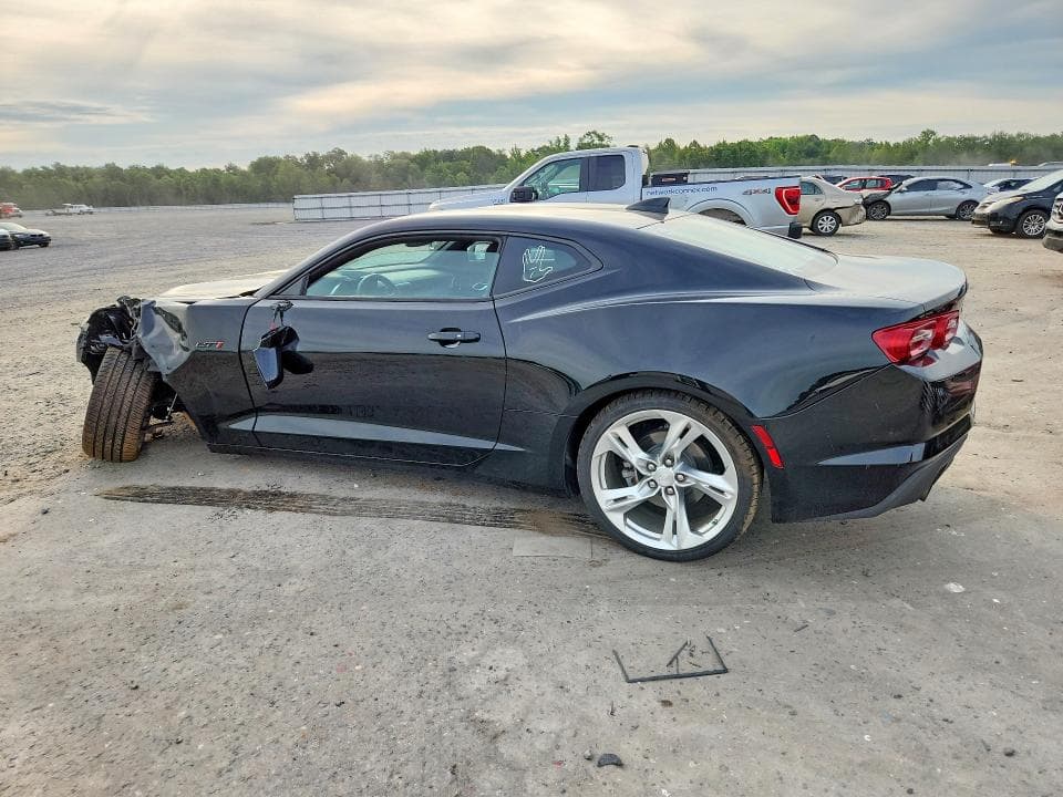 2022 CHEVROLET CAMARO LT1 2