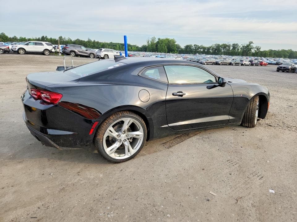2022 CHEVROLET CAMARO LT1 3
