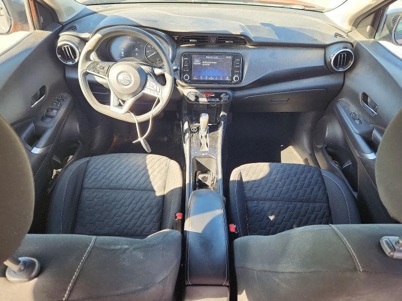 2021 NISSAN KICKS SV SV 8