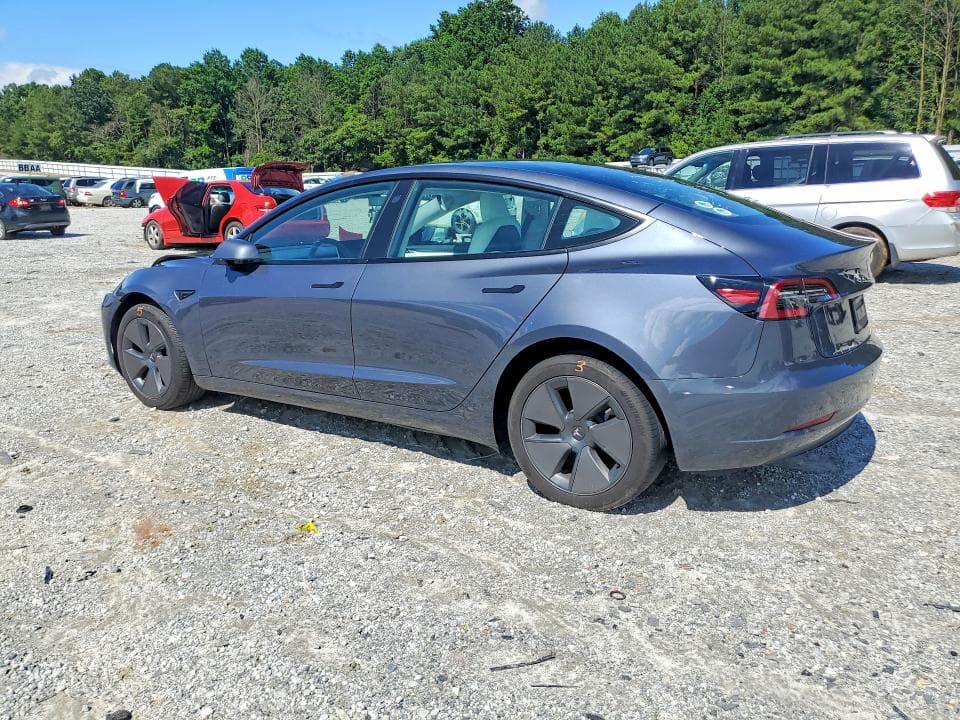 2023 TESLA MODEL 3 2