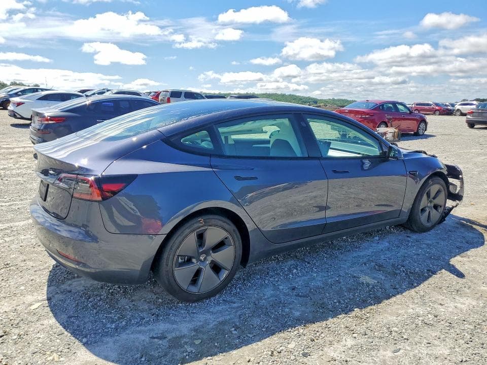2023 TESLA MODEL 3 3