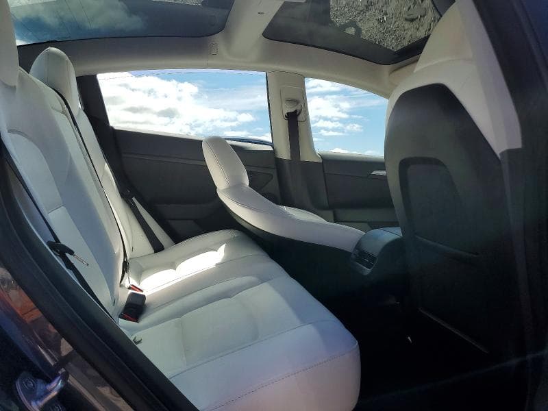 2023 TESLA MODEL 3 10