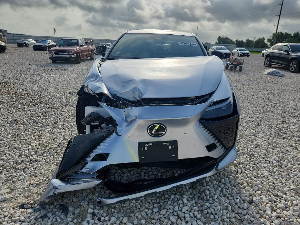 2024 LEXUS ES 300H 5