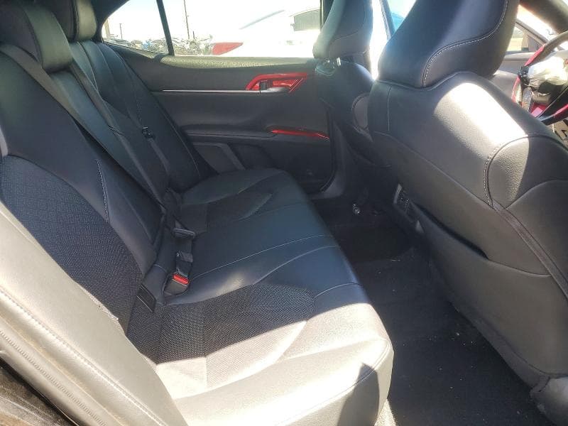 2022 TOYOTA CAMRY XSE 10