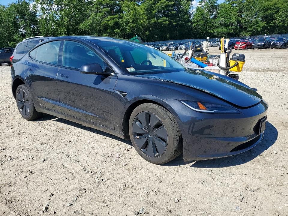 2025 TESLA MODEL 3 4