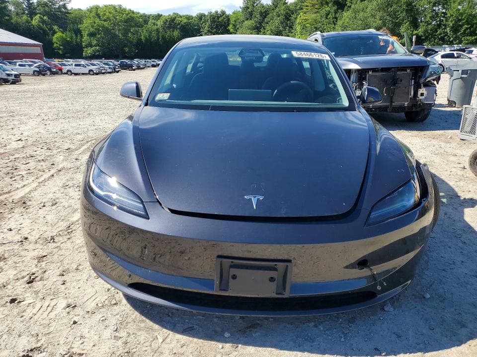 2025 TESLA MODEL 3 5