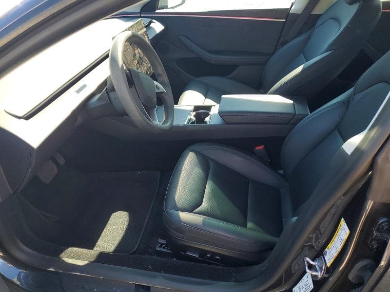 2025 TESLA MODEL 3 7