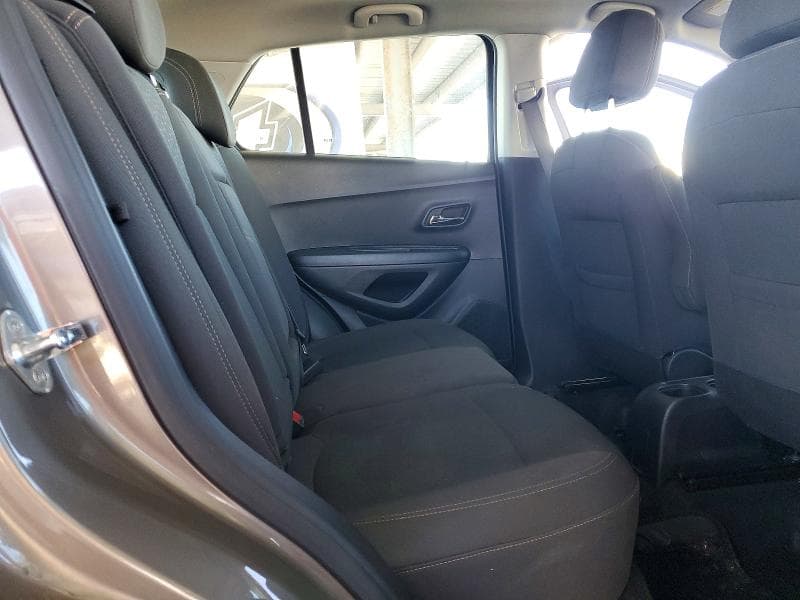 2022 CHEVROLET TRAX LS 10