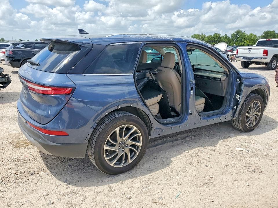 2022 LINCOLN CORSAIR 3